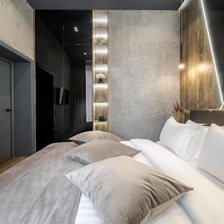 Alfa Apartments Kulisha 40 Lviv Luaran gambar