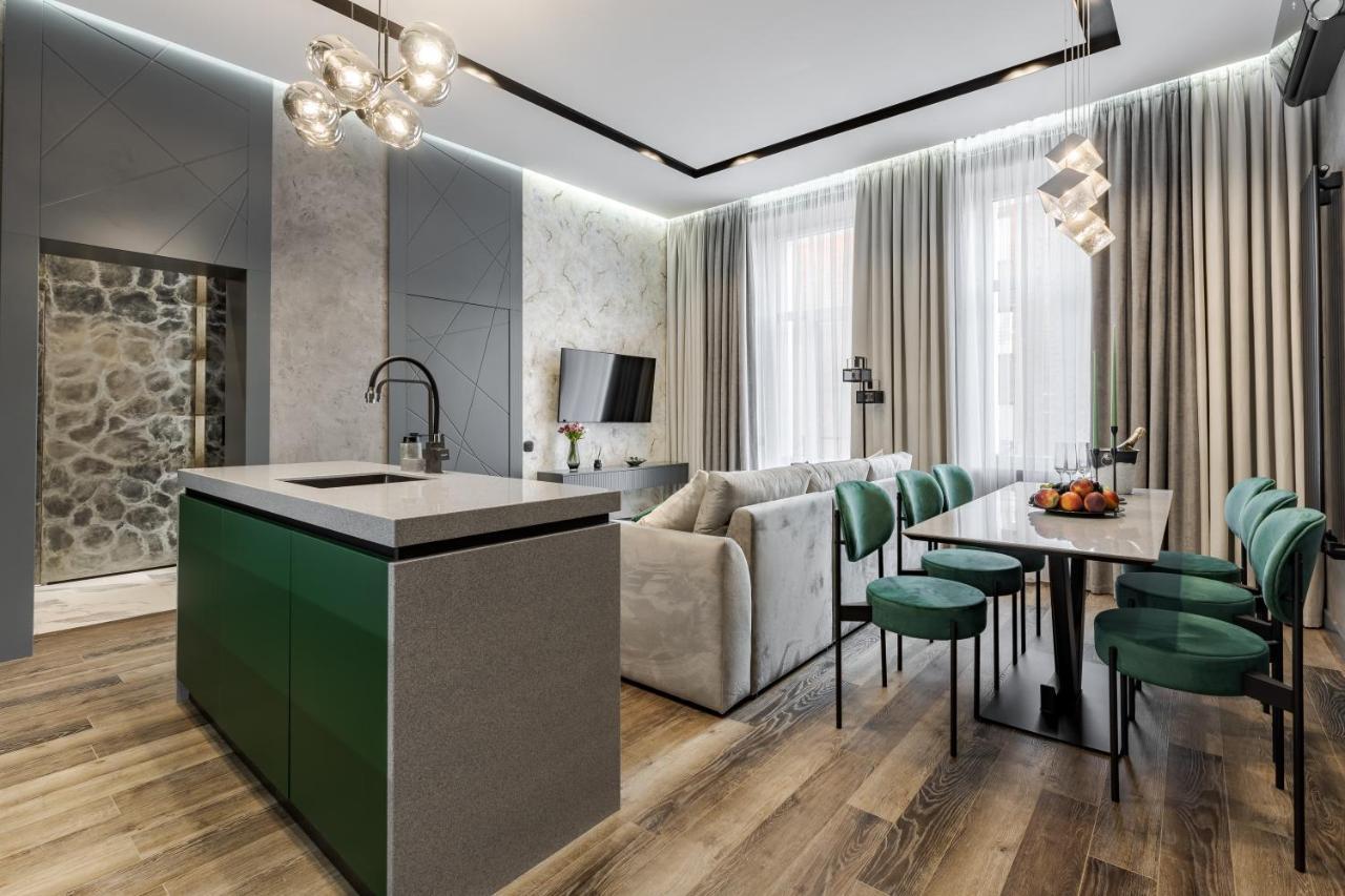 Alfa Apartments Kulisha 40 Lviv Luaran gambar