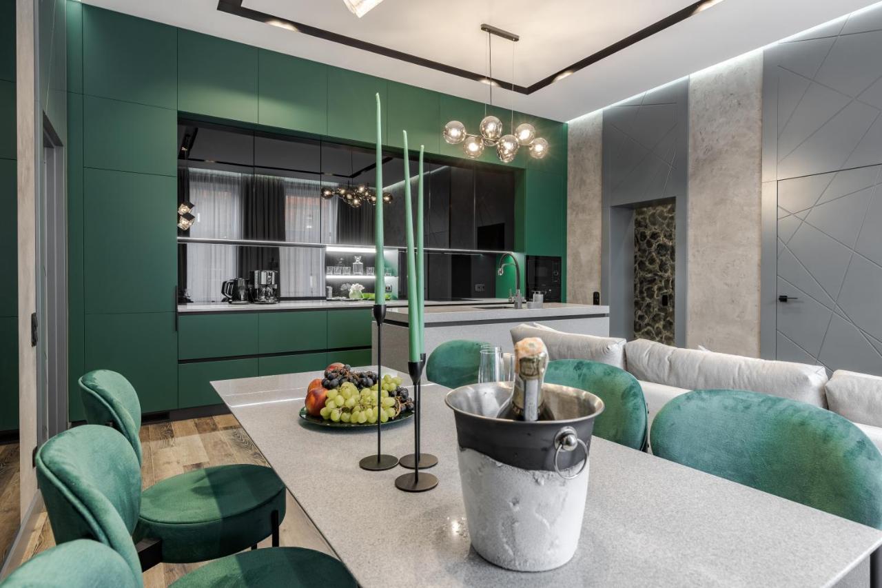 Alfa Apartments Kulisha 40 Lviv Luaran gambar