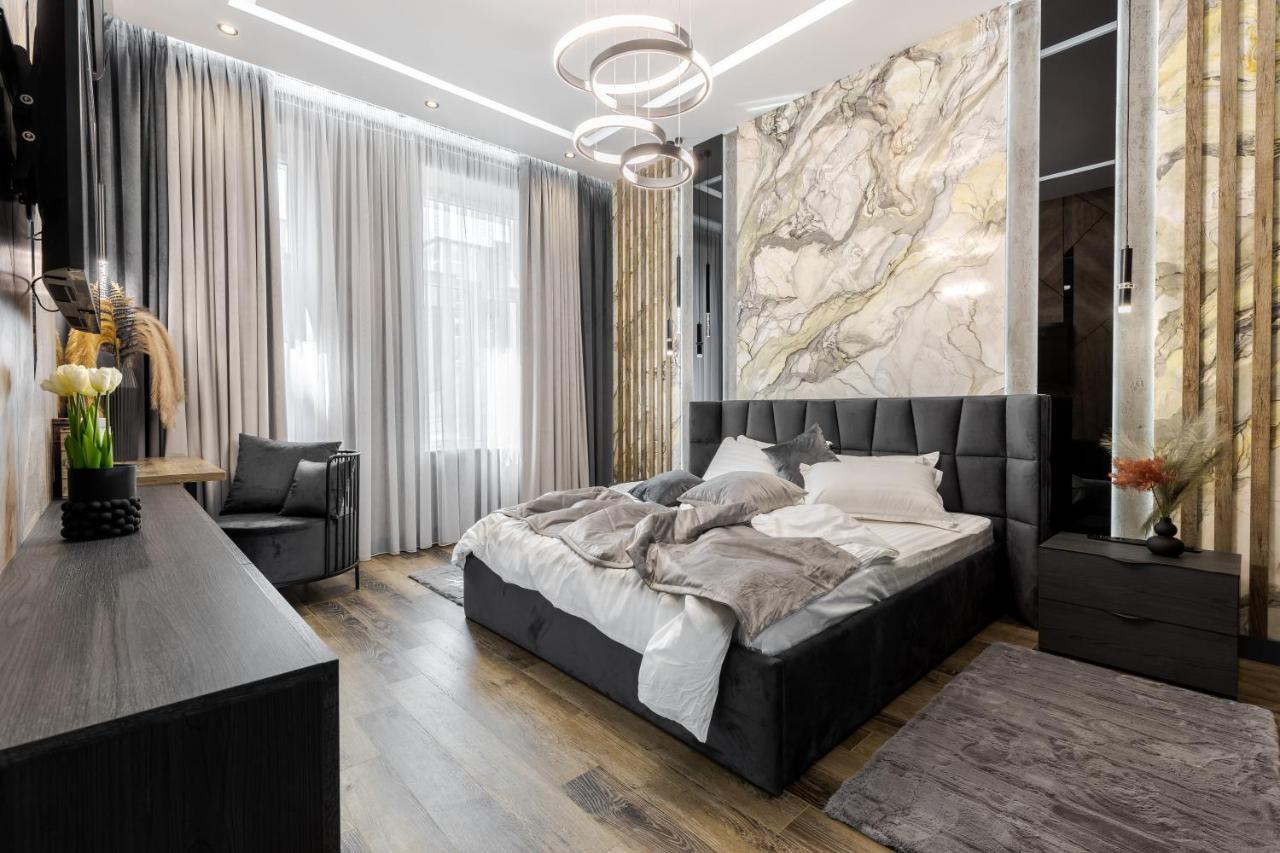 Alfa Apartments Kulisha 40 Lviv Luaran gambar